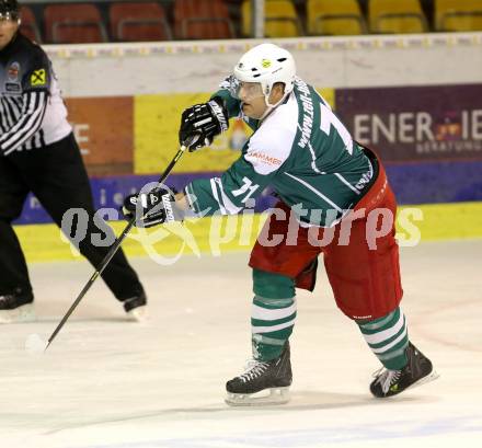 Eishockey Cup. Zeltverleih Bister gegen HC Post. Roland Jakobitsch (Bister). Klagenfurt, 16.1.2013.
Foto: Kuess
---
pressefotos, pressefotografie, kuess, qs, qspictures, sport, bild, bilder, bilddatenbank