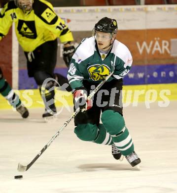 Eishockey Cup. Zeltverleih Bister gegen HC Post. Martin Poeck (Bister). Klagenfurt, 16.1.2013.
Foto: Kuess
---
pressefotos, pressefotografie, kuess, qs, qspictures, sport, bild, bilder, bilddatenbank