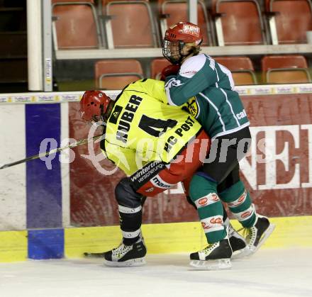 Eishockey Cup. Zeltverleih Bister gegen HC Post. Johannes Isopp (Bister), Christian Huber (Post). Klagenfurt, 16.1.2013.
Foto: Kuess
---
pressefotos, pressefotografie, kuess, qs, qspictures, sport, bild, bilder, bilddatenbank