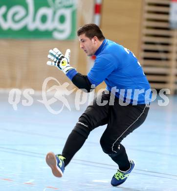 Futsal. Futsal Klagenfurt gegen Hegelhof RB Wien. Daniel Sapina (Futsal Klagenfurt). Viktring, am 20.1.2012.
Foto: Kuess
---
pressefotos, pressefotografie, kuess, qs, qspictures, sport, bild, bilder, bilddatenbank