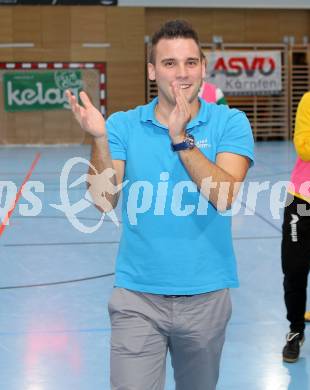 Futsal. Futsal Klagenfurt gegen Hegelhof RB Wien. Trainer Edin Cosic (Futsal Klagenfurt). Viktring, am 20.1.2012.
Foto: Kuess
---
pressefotos, pressefotografie, kuess, qs, qspictures, sport, bild, bilder, bilddatenbank