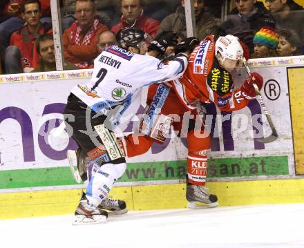 EBEL. Eishockey Bundesliga. EC KAC gegen SAPA Fehervar AV19.  Kevin Doell,  (KAC), Peter Hetenyi (Alba Volan). Klagenfurt, am 20.1.2013.
Foto: Kuess 


---
pressefotos, pressefotografie, kuess, qs, qspictures, sport, bild, bilder, bilddatenbank