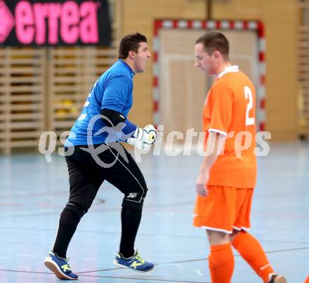 Futsal. Futsal Klagenfurt gegen Hegelhof RB Wien. Torjubel Daniel Sapina (Futsal Klagenfurt). Viktring, am 20.1.2012.
Foto: Kuess
---
pressefotos, pressefotografie, kuess, qs, qspictures, sport, bild, bilder, bilddatenbank