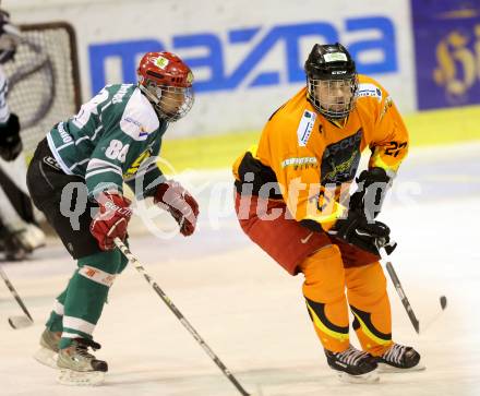 Eishockey Cup. Ascus Rangers gegen Zeltverleih Bister. Harald Kriener (Ascus Rangers), Gerald Jarnig (Bister). Klagenfurt, 23.1.2013.
Foto: kuess
---
pressefotos, pressefotografie, kuess, qs, qspictures, sport, bild, bilder, bilddatenbank