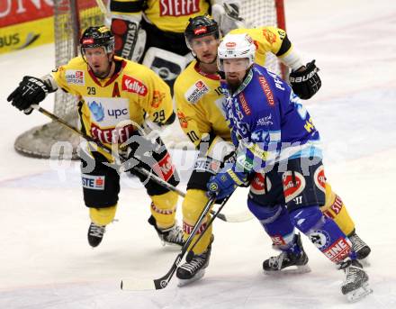 EBEL. Eishockey Bundesliga. EC VSV gegen UPC Vienna Capitals. Markus Peintner, (VSV), Philipp Pinter, KLIMBACHER Sven  (Vienna). Villach, am 27.1.2013.
Foto: Kuess 


---
pressefotos, pressefotografie, kuess, qs, qspictures, sport, bild, bilder, bilddatenbank