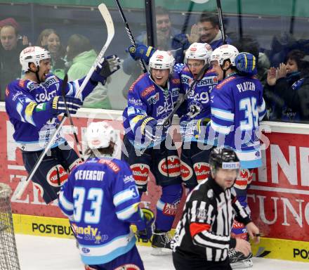 EBEL. Eishockey Bundesliga. EC VSV gegen UPC Vienna Capitals. Torjubel ORAZE Martin, NAGELER Daniel, GOEHRINGER Marius, PLATZER Patrick (VSV). Villach, am 27.1.2013.
Foto: Kuess 


---
pressefotos, pressefotografie, kuess, qs, qspictures, sport, bild, bilder, bilddatenbank