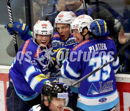 EBEL. Eishockey Bundesliga. EC VSV gegen UPC Vienna Capitals. Torjubel Daniel Nageler, Marius Goehringer, Patrick Platzer (VSV). Villach, am 27.1.2013.
Foto: Kuess 


---
pressefotos, pressefotografie, kuess, qs, qspictures, sport, bild, bilder, bilddatenbank