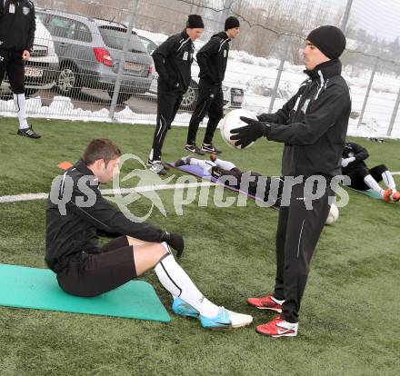 Fussball. WAC. Training.  Ruben Rivera, David De Paula Gallardo. St. Andrae, 28.1.2013. 
Foto: Kuess
---
pressefotos, pressefotografie, kuess, qs, qspictures, sport, bild, bilder, bilddatenbank