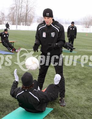 Fussball. WAC. Training. Mihret Topcagic. St. Andrae, 28.1.2013. 
Foto: Kuess
---
pressefotos, pressefotografie, kuess, qs, qspictures, sport, bild, bilder, bilddatenbank