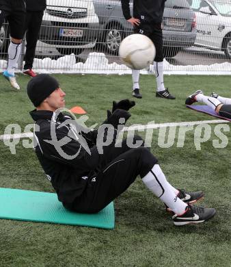 Fussball. WAC. Training.  Gernot Suppan. St. Andrae, 28.1.2013. 
Foto: Kuess
---
pressefotos, pressefotografie, kuess, qs, qspictures, sport, bild, bilder, bilddatenbank