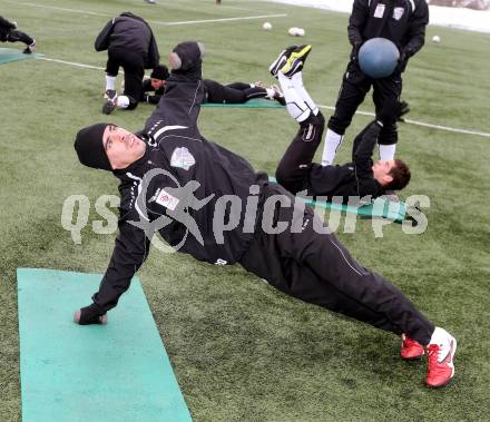 Fussball. WAC. Training. David De Paula Gallardo. St. Andrae, 28.1.2013. 
Foto: Kuess
---
pressefotos, pressefotografie, kuess, qs, qspictures, sport, bild, bilder, bilddatenbank