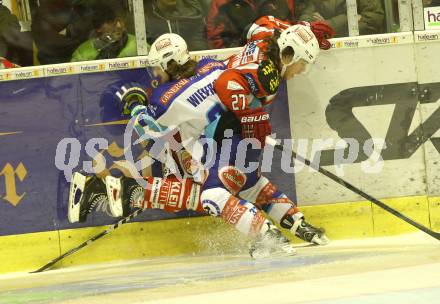 EBEL. Eishockey Bundesliga. EC KAC gegen VSV. Thomas Hundertpfund  (KAC), Andreas Wiedergut (VSV). Klagenfurt, am 29.1.2013.
Foto: Kuess 


---
pressefotos, pressefotografie, kuess, qs, qspictures, sport, bild, bilder, bilddatenbank