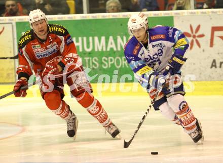 EBEL. Eishockey Bundesliga. EC KAC gegen VSV. Mike Siklenka  (KAC), John Hughes (VSV). Klagenfurt, am 29.1.2013.
Foto: Kuess 


---
pressefotos, pressefotografie, kuess, qs, qspictures, sport, bild, bilder, bilddatenbank