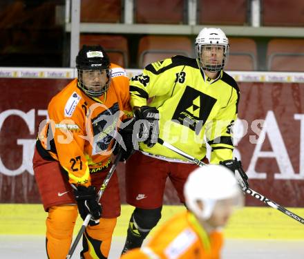 Eishockey Cup. HC Post gegen Ascus Rangers. Paul Tiefling (Post), Harald Kriener (Ascus). Klagenfurt, 31.1.2013.
Foto: Kuess
---
pressefotos, pressefotografie, kuess, qs, qspictures, sport, bild, bilder, bilddatenbank