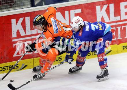 EBEL. Eishockey Bundesliga. EC VSV gegen Moser Medical Graz 99ers.  Andreas Wiedergut, (VSV), Manuel Ganahl  (Graz). Villach, am 31.1.2013.
Foto: Kuess 


---
pressefotos, pressefotografie, kuess, qs, qspictures, sport, bild, bilder, bilddatenbank