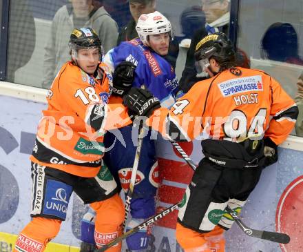 EBEL. Eishockey Bundesliga. EC VSV gegen Moser Medical Graz 99ers.  Derek Ryan,  (VSV), Robert Lembacher, Taylor Holst (Graz). Villach, am 31.1.2013.
Foto: Kuess 


---
pressefotos, pressefotografie, kuess, qs, qspictures, sport, bild, bilder, bilddatenbank