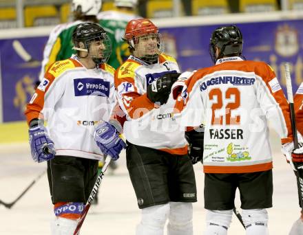 Eishockeycup. Hypo Alpe Adria BAnk gegen Humanomed Wings. Torjubel (Hypo). Klagenfurt, 7.2.2013.
Foto: Kuess
---
pressefotos, pressefotografie, kuess, qs, qspictures, sport, bild, bilder, bilddatenbank