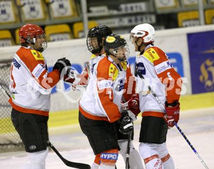 Eishockeycup. Hypo Alpe Adria BAnk gegen Humanomed Wings. torjubel (Hypo). Klagenfurt, 7.2.2013.
Foto: Kuess
---
pressefotos, pressefotografie, kuess, qs, qspictures, sport, bild, bilder, bilddatenbank