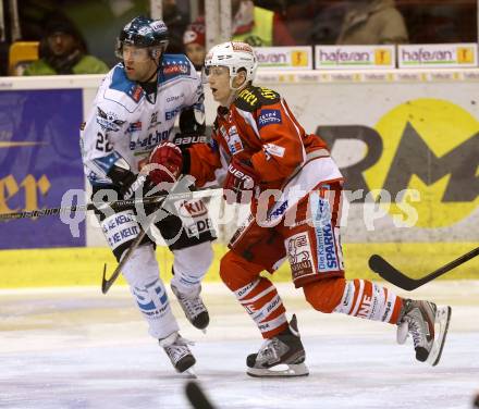 EBEL. Eishockey Bundesliga. EC KAC gegen EHC LIWEST Linz.  Kirk Furey,  (KAC), Brett Engelhardt (Linz). Klagenfurt, am 13.2.2013.
Foto: Kuess 


---
pressefotos, pressefotografie, kuess, qs, qspictures, sport, bild, bilder, bilddatenbank