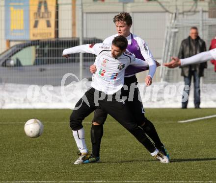 Fussball Testspiel. SK Austria Klagenfurt gegen RZ Pellets WAC. Michael Tschermenjak,  (Austria Klagenfurt), Ruben Rivera (WAC). Klagenfurt, 16.7.2013.
Foto: Kuess
---
pressefotos, pressefotografie, kuess, qs, qspictures, sport, bild, bilder, bilddatenbank