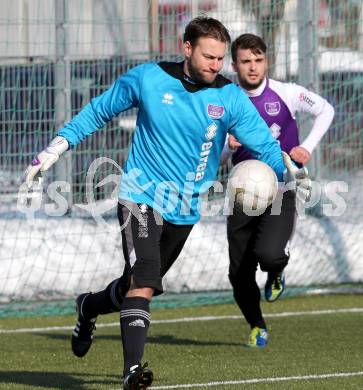 Fussball Testspiel. SK Austria Klagenfurt gegen RZ Pellets WAC. Alexander Schenk (Austria Klagenfurt). Klagenfurt, 16.7.2013.
Foto: Kuess
---
pressefotos, pressefotografie, kuess, qs, qspictures, sport, bild, bilder, bilddatenbank