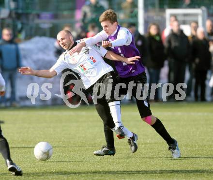 Fussball Testspiel. SK Austria Klagenfurt gegen RZ Pellets WAC. Marco Leininger,  (Austria Klagenfurt), Stephan Stueckler (WAC). Klagenfurt, 16.7.2013.
Foto: Kuess
---
pressefotos, pressefotografie, kuess, qs, qspictures, sport, bild, bilder, bilddatenbank