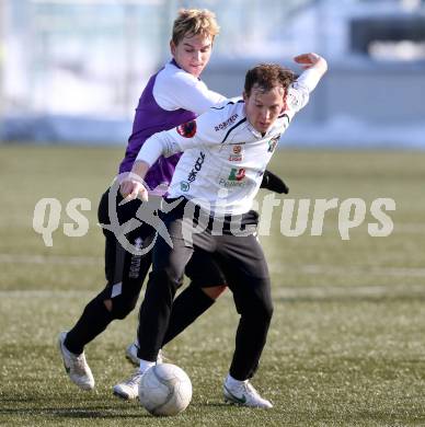 Fussball Testspiel. SK Austria Klagenfurt gegen RZ Pellets WAC. Peter Pucker,  (Austria Klagenfurt), Mario Kroepfl (WAC). Klagenfurt, 16.7.2013.
Foto: Kuess
---
pressefotos, pressefotografie, kuess, qs, qspictures, sport, bild, bilder, bilddatenbank