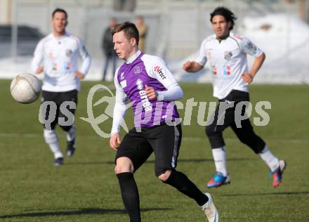 Fussball Testspiel. SK Austria Klagenfurt gegen RZ Pellets WAC. Fabian Miesenboeck, (Austria Klagenfurt), Sandro Zakany, Michele Polverino (WAC). Klagenfurt, 16.7.2013.
Foto: Kuess
---
pressefotos, pressefotografie, kuess, qs, qspictures, sport, bild, bilder, bilddatenbank