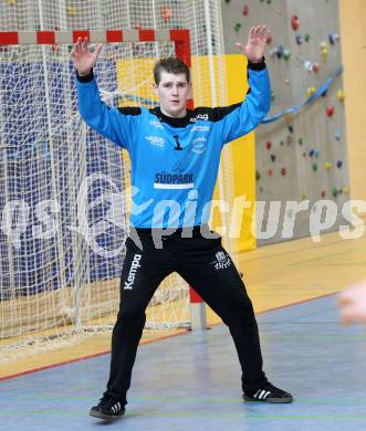 Handball Bundesliga. Aufstiegsrunde. SC Ferlach gegen HIT medalp Tirol. Matthias Meleschnig (Ferlach). Ferlach, 16.2.2013.
Foto: Kuess
---
pressefotos, pressefotografie, kuess, qs, qspictures, sport, bild, bilder, bilddatenbank