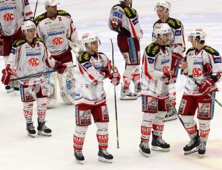 EBEL. Eishockey Bundesliga. EC VSV gegen KAC.  enttaeuschte KAC Spieler. Villach, am 17.2.2013.
Foto: Kuess 


---
pressefotos, pressefotografie, kuess, qs, qspictures, sport, bild, bilder, bilddatenbank