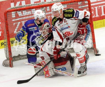 EBEL. Eishockey Bundesliga. EC VSV gegen KAC. Derek Ryan,  (VSV),  Rene Swette, Mike Siklenka (KAC). Villach, am 17.2.2013.
Foto: Kuess 


---
pressefotos, pressefotografie, kuess, qs, qspictures, sport, bild, bilder, bilddatenbank