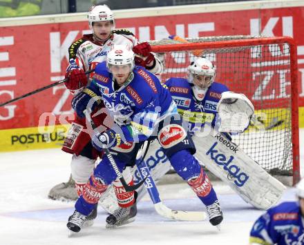 EBEL. Eishockey Bundesliga. EC VSV gegen KAC.  Mario Altmann, Jean Philippe Lamoureux, (VSV), Kevin Doell  (KAC). Villach, am 17.2.2013.
Foto: Kuess 


---
pressefotos, pressefotografie, kuess, qs, qspictures, sport, bild, bilder, bilddatenbank