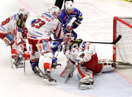 EBEL. Eishockey Bundesliga. EC VSV gegen KAC. John Hughes,  (VSV),  Martin Schumnig, Mike Siklenka, rene Swette (KAC). Villach, am 17.2.2013.
Foto: Kuess 


---
pressefotos, pressefotografie, kuess, qs, qspictures, sport, bild, bilder, bilddatenbank