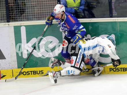 EBEL. Eishockey Bundesliga. EC VSV gegen EHC LIWEST Linz. Marco Pewal,  (VSV), Fabian Scholz (Linz). Villach, am 19.2.2013.
Foto: Kuess 


---
pressefotos, pressefotografie, kuess, qs, qspictures, sport, bild, bilder, bilddatenbank