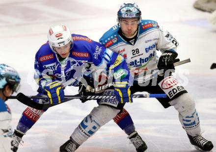 EBEL. Eishockey Bundesliga. EC VSV gegen EHC LIWEST Linz. Derek Ryan,  (VSV), Mike Ouellette (Linz). Villach, am 19.2.2013.
Foto: Kuess 


---
pressefotos, pressefotografie, kuess, qs, qspictures, sport, bild, bilder, bilddatenbank