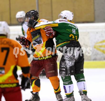 Eishockeycup. Ascus Rangers gegen Humanomed Wings. Werner Bonstingl (Ascus), Alexander Gaertner (Humanomed). Klagenfurt, 23.2.2013.
Foto: Kuess
---
pressefotos, pressefotografie, kuess, qs, qspictures, sport, bild, bilder, bilddatenbank