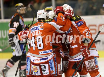 EBEL. Eishockey Bundesliga. EC KAC gegen Moser Medical Graz 99ers. Torjubel Mike Siklenka, Markus Pirmann, Thomas Hundertpfund, Florian Iberer (KAC). Klagenfurt, am 19.2.2013.
Foto: Kuess 


---
pressefotos, pressefotografie, kuess, qs, qspictures, sport, bild, bilder, bilddatenbank