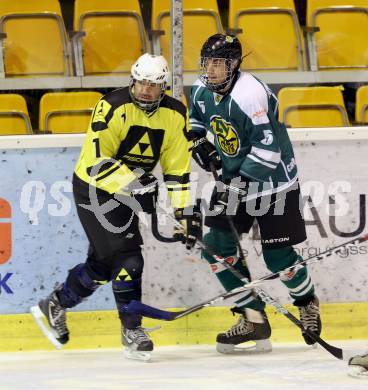 Eishockeycup. HC Post gegen Zeltverleih Bister. Josef Mayerbrugger (Post), Marcel Reichmann (Bister). Klagenfurt, 27.2.2013.
Foto: Kuess
---
pressefotos, pressefotografie, kuess, qs, qspictures, sport, bild, bilder, bilddatenbank