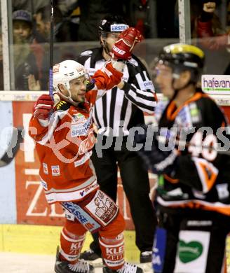 EBEL. Eishockey Bundesliga. EC KAC gegen Moser Medical Graz 99ers. Torjubel Thomas Koch (KAC). Klagenfurt, am 1.3.2013.
Foto: Kuess 


---
pressefotos, pressefotografie, kuess, qs, qspictures, sport, bild, bilder, bilddatenbank