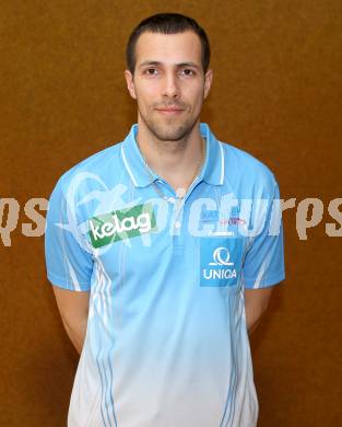 Badminton Bundesliga. ASKOE Kelag Kaernten gegen Pressbaum. Krasimir Yankov (Kaernten). Klagenfurt, 2.3.2013.
Foto: Kuess
---
pressefotos, pressefotografie, kuess, qs, qspictures, sport, bild, bilder, bilddatenbank