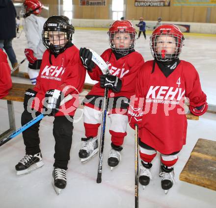 Eishockey Nachwuchs. Learn to play. Klagenfurt, am 3.3.2013.
Foto: Kuess
---
pressefotos, pressefotografie, kuess, qs, qspictures, sport, bild, bilder, bilddatenbank