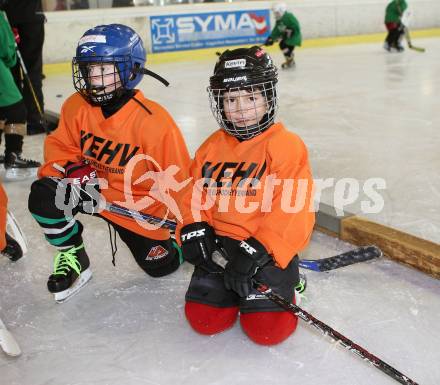 Eishockey Nachwuchs. Learn to play. Klagenfurt, am 3.3.2013.
Foto: Kuess
---
pressefotos, pressefotografie, kuess, qs, qspictures, sport, bild, bilder, bilddatenbank