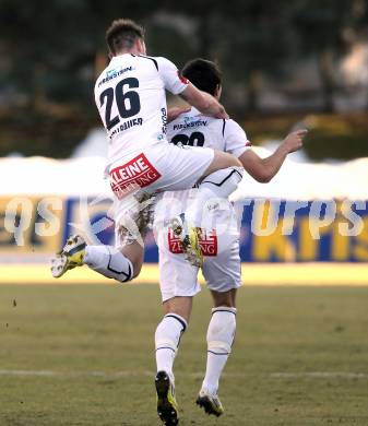 Fussball. Bundesliga. RZ Pellets WAC gegen SK Rapid Wien.  Torjubel Mihret Topcagic, Michael Sollbauer  (WAC). Wolfsberg, 3.3.2013.
Foto: Kuess

---
pressefotos, pressefotografie, kuess, qs, qspictures, sport, bild, bilder, bilddatenbank