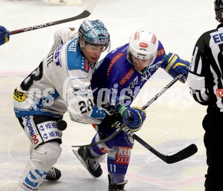 EBEL. Eishockey Bundesliga. EC VSV gegen EHC LIWEST Linz.  RYAN Derek (VSV), OUELLETTE Mike (Linz). Villach, am 3.3.2013.
Foto: Kuess 


---
pressefotos, pressefotografie, kuess, qs, qspictures, sport, bild, bilder, bilddatenbank