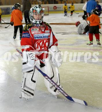 Eishockey Nachwuchs. Learn to play. Klagenfurt, am 3.3.2013.
Foto: Kuess
---
pressefotos, pressefotografie, kuess, qs, qspictures, sport, bild, bilder, bilddatenbank