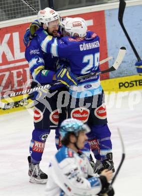 EBEL. Eishockey Bundesliga. EC VSV gegen EHC LIWEST Linz. Torjubel  COLE Brad, PEWAL Marco, GOEHRINGER Marius (VSV). Villach, am 3.3.2013.
Foto: Kuess 


---
pressefotos, pressefotografie, kuess, qs, qspictures, sport, bild, bilder, bilddatenbank