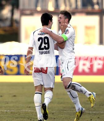 Fussball. Bundesliga. RZ Pellets WAC gegen SK Rapid Wien.   Torjubel Mihret Topcagic, Michael Sollbauer (WAC). Wolfsberg, 3.3.2013.
Foto: Kuess

---
pressefotos, pressefotografie, kuess, qs, qspictures, sport, bild, bilder, bilddatenbank