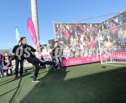 Fussball. Bundesliga. RZ Pellets WAC gegen SK Rapid Wien.  T-Mobile. Wolfsberg, 3.3.2013.
Foto: Kuess
---
pressefotos, pressefotografie, kuess, qs, qspictures, sport, bild, bilder, bilddatenbank