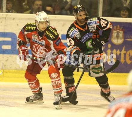 EBEL. Eishockey Bundesliga. KAC gegen Moser Medical Graz 99ers. Raphael Herburger (KAC), Greg Day (Graz). Klagenfurt, am 5.3.2013.
Foto: Kuess
---
pressefotos, pressefotografie, kuess, qs, qspictures, sport, bild, bilder, bilddatenbank