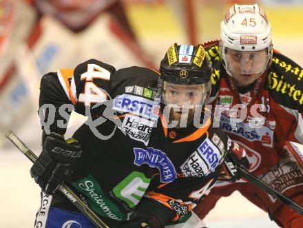 EBEL. Eishockey Bundesliga. KAC gegen Moser Medical Graz 99ers. David Schuller (KAC), Olivier Latendresse (Graz). Klagenfurt, am 5.3.2013.
Foto: Kuess
---
pressefotos, pressefotografie, kuess, qs, qspictures, sport, bild, bilder, bilddatenbank